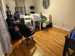 26 High St, Unit 22-11 in Medford, MA - Building Photo - Building Photo