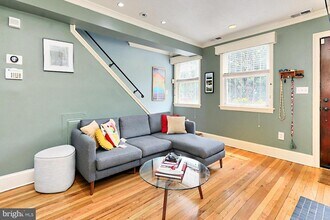 1724 E St NE in Washington, DC - Building Photo - Building Photo