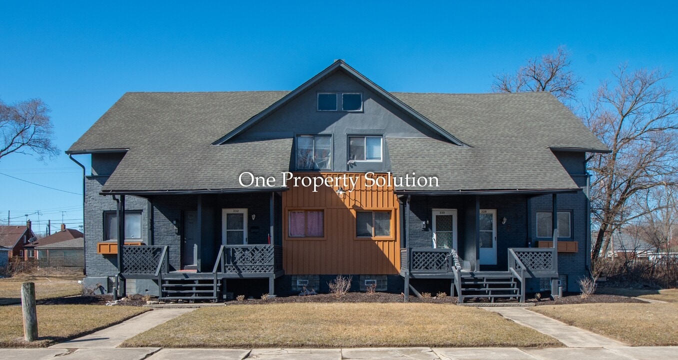 332 Bridge St in Gary, IN - Building Photo