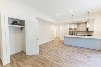 460 Washington St in Boston, MA - Building Photo - Building Photo