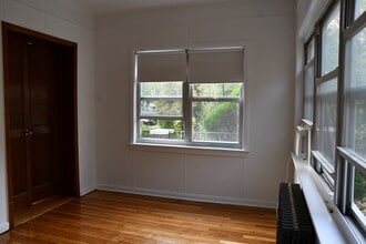 111 N Broadway in Irvington, NY - Building Photo - Building Photo