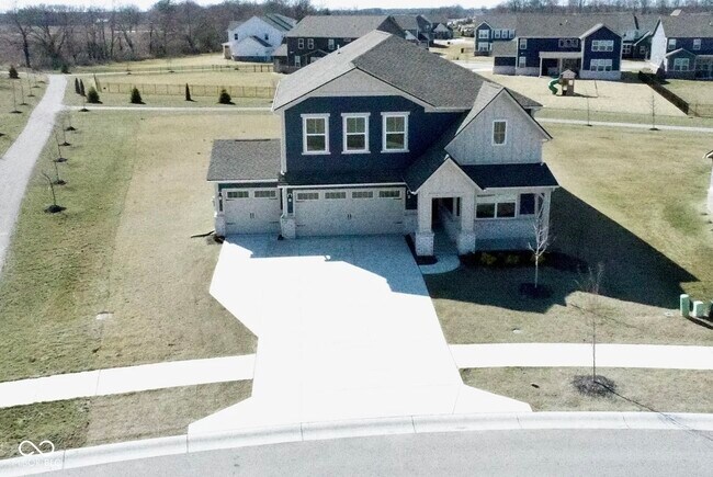 19368 Beruna Way in Westfield, IN - Building Photo - Building Photo