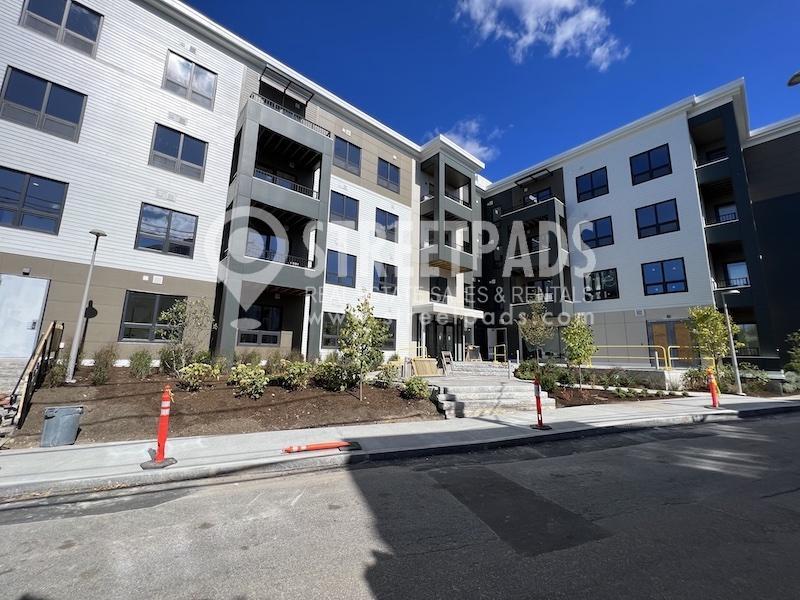 199 Gardner St in Boston, MA - Building Photo