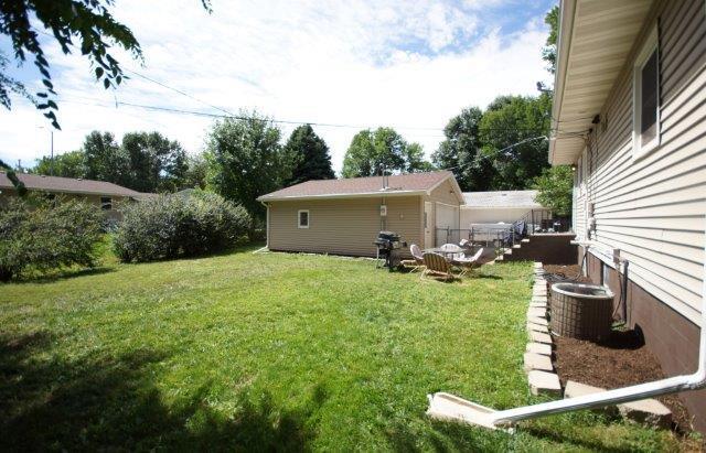 3937 Lakeview Dr in Rapid City, SD - Building Photo - Building Photo