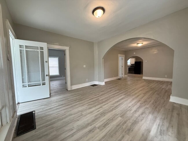 property at 1203 S Shipley St