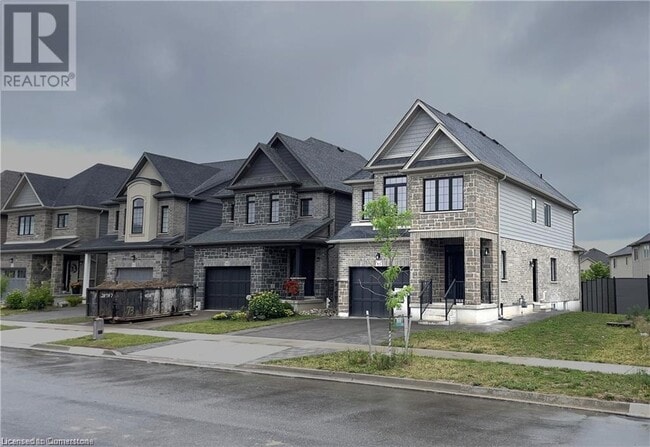 property at 83 Pondcliffe Dr