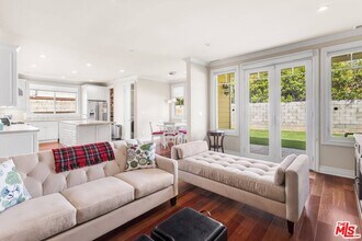 209 25th St in Santa Monica, CA - Building Photo - Building Photo