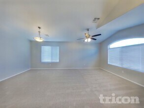 2111 S 160th Ln in Goodyear, AZ - Building Photo - Building Photo