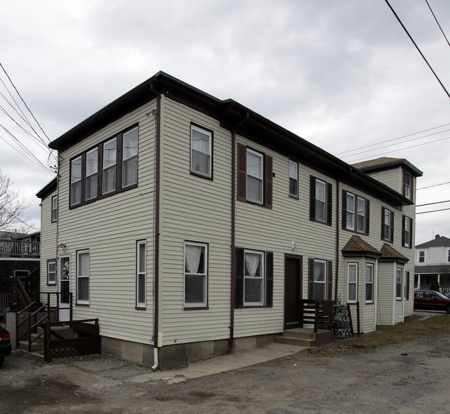 809 Nantasket Ave in Hull, MA - Foto de edificio - Building Photo