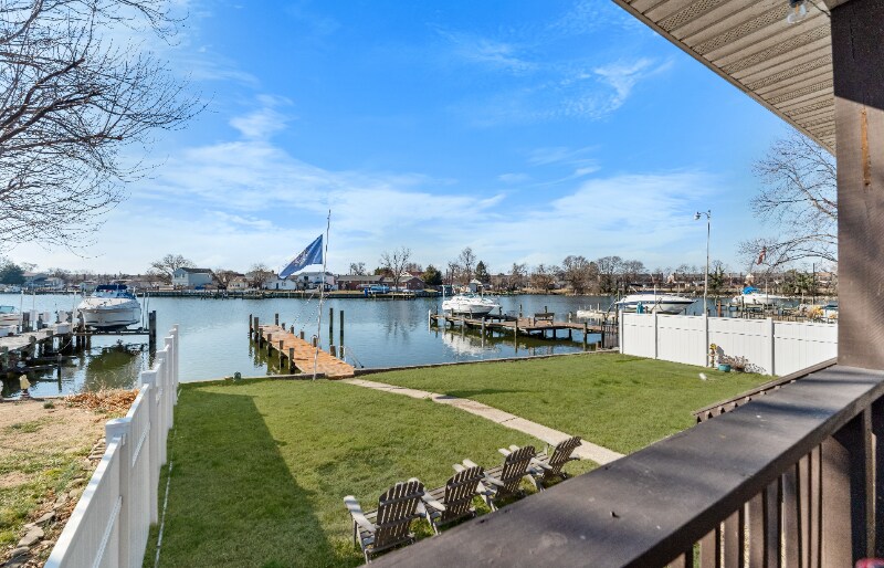 505 Bayside Dr in Dundalk, MD - Building Photo