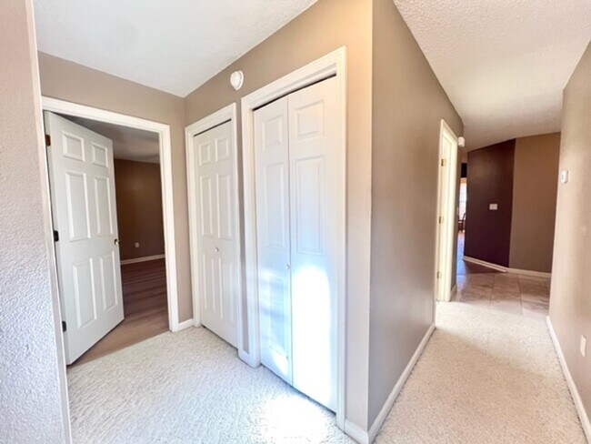 39 Alicante Rd in Hot Springs, AR - Building Photo - Building Photo