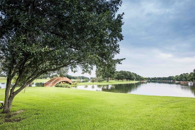 31 Crest Gate in Houston, TX - Building Photo - Building Photo