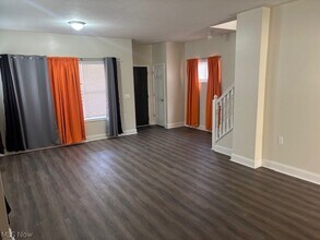 844 Royal Rd in Cleveland, OH - Building Photo - Building Photo