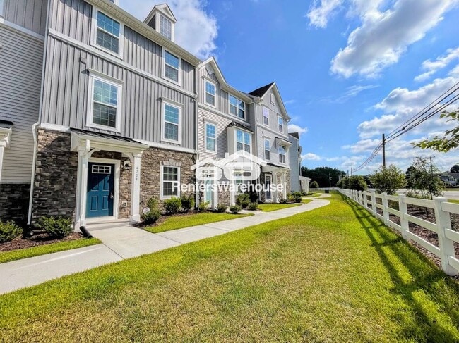 4229 Meander Wy in Chesapeake, VA - Building Photo - Building Photo
