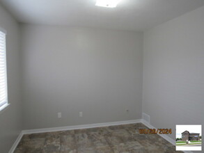 2102 Hunt Dr in Killeen, TX - Building Photo - Building Photo