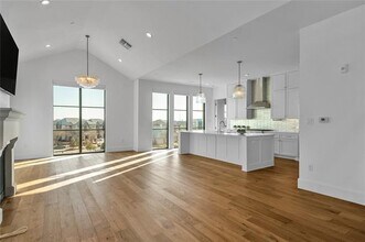 5270 Town and Country Blvd in Frisco, TX - Building Photo - Building Photo