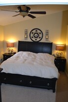 205 Academy Ct in Louisville, KY - Building Photo