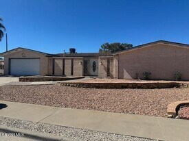 1535 Monte Sanders Ln in El Paso, TX - Building Photo