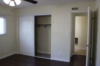 1352 W San Ysidro Blvd in San Diego, CA - Building Photo - Building Photo