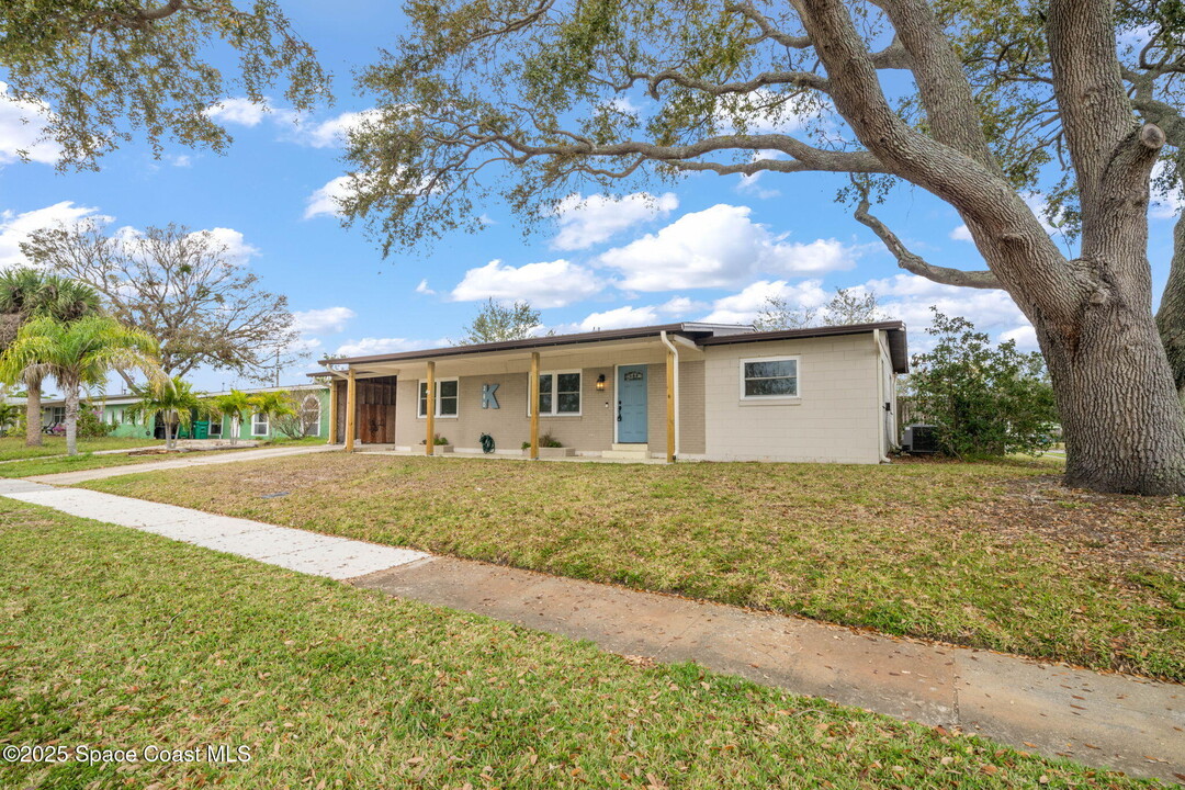 280 Bel Aire Dr in Merritt Island, FL - Building Photo