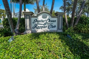 1605 S US Hwy 1 in Jupiter, FL - Building Photo