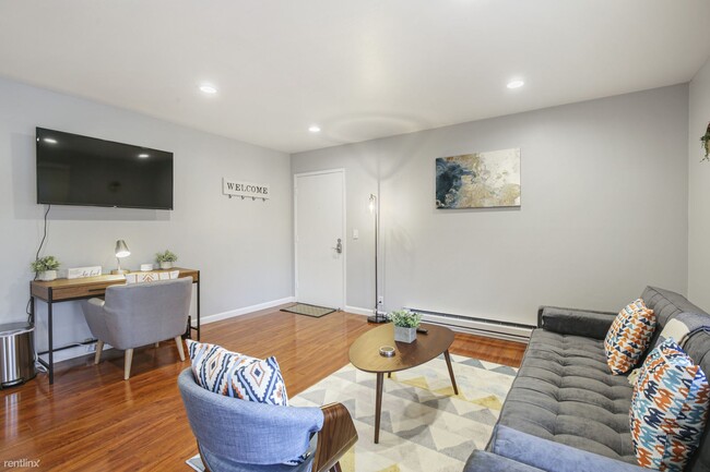 2025 California St-Unit -Apt 39A in Mountain View, CA - Building Photo - Building Photo