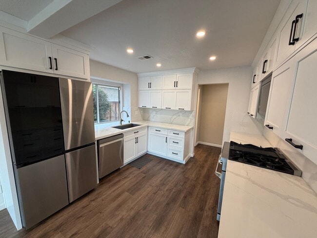 1523 Allegro Ave in Concord, CA - Building Photo - Building Photo