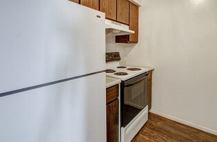 The Woods of Eagle Creek in Indianapolis, IN - Building Photo