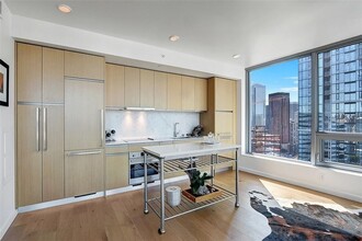 1808 Minor Ave in Seattle, WA - Foto de edificio - Building Photo