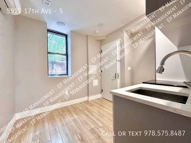 5923 17th Ave in Brooklyn, NY - Building Photo - Building Photo