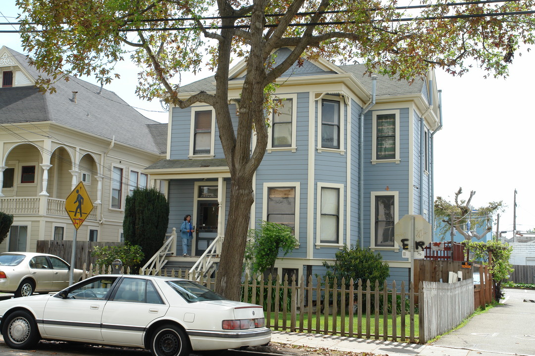 2020 Dwight Way in Berkeley, CA - Building Photo