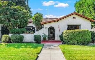 759 W 26th St in San Bernardino, CA - Building Photo