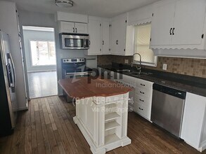 7056 Caroline Ave in Indianapolis, IN - Building Photo - Building Photo