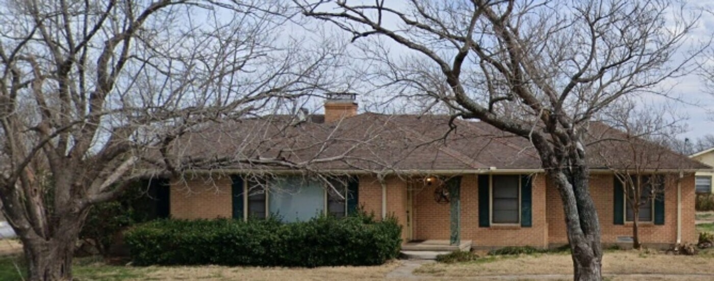 3223 S Farm to Market 548 in Royse City, TX - Building Photo