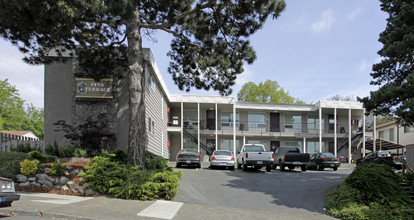 3101 SE Pine St in Portland, OR - Foto de edificio - Building Photo
