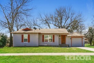 632 Freeman Dr in Garland, TX - Building Photo