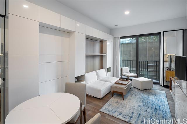 property at 987 Queen St