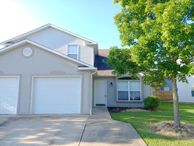 property at 2416-2418-2418 Calder Ct