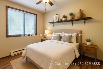 217 9th St in Jordan, MN - Building Photo - Building Photo