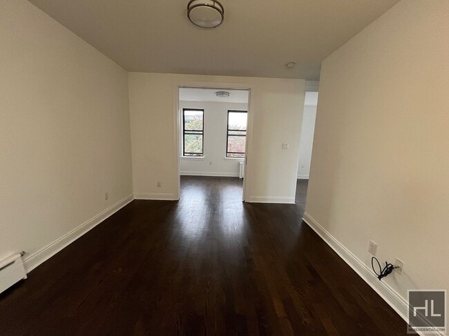 STEINWAY STREET in Queens, NY - Building Photo - Building Photo