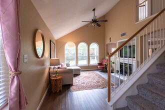 1818 W Pflugerville Pkwy in Round Rock, TX - Building Photo - Building Photo