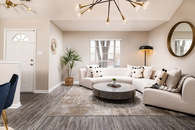 Avalon at Horn Lake in Horn Lake, MS - Building Photo - Building Photo