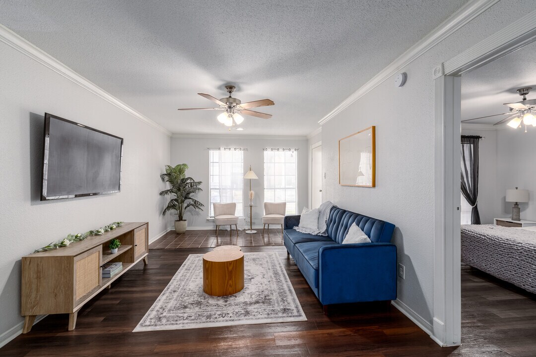 Magnolia Court Apartments in Austin, TX - Foto de edificio