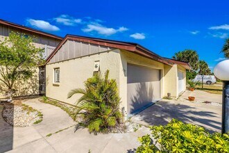 1757 N Central Ave in Flagler Beach, FL - Building Photo - Building Photo