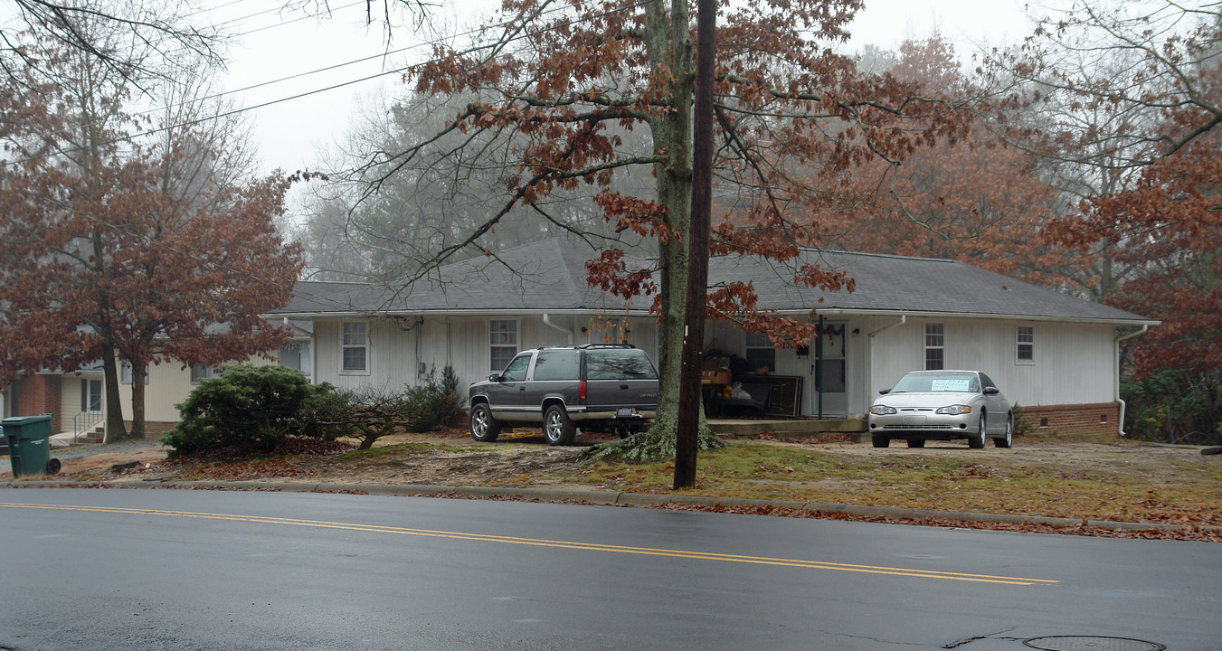 1307-1309 Washington St in Durham, NC - Foto de edificio