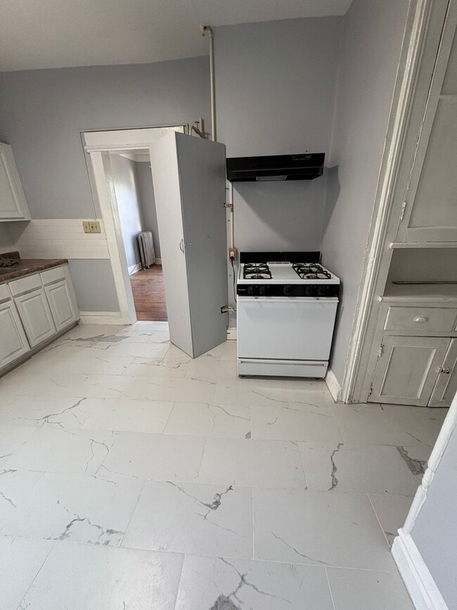 21 Vail St, Unit 3L