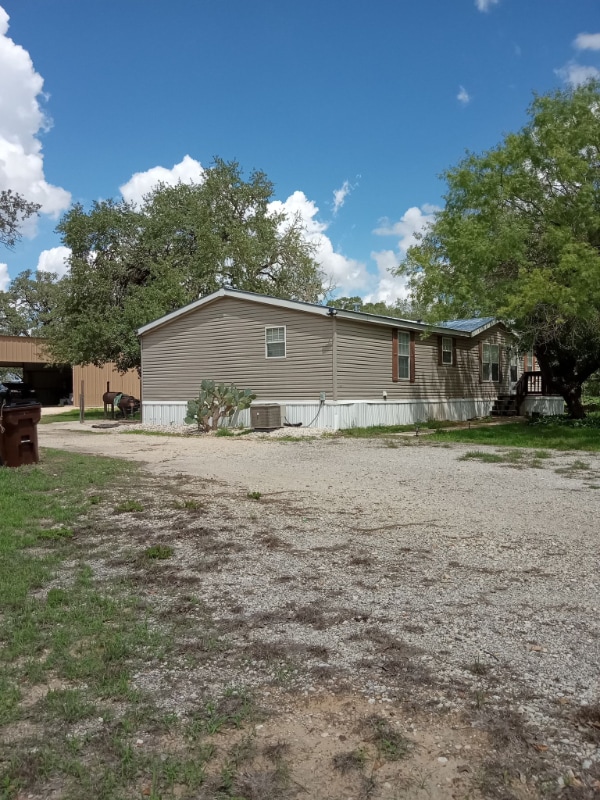 580 Avery Cir