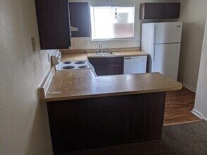 8470 Decatur St in Westminster, CO - Building Photo - Building Photo