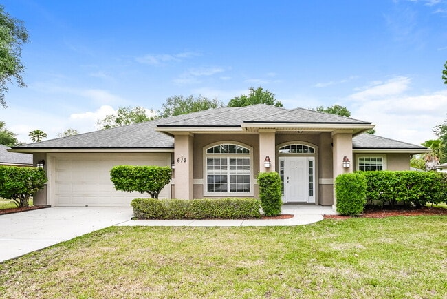 property at 612 Martin Lakes Dr E