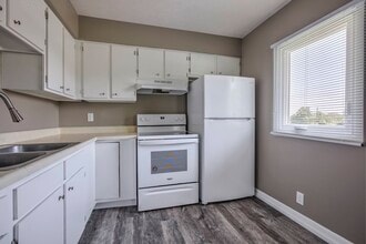 Ashland Park II Apartments in Ashland, NE - Building Photo - Building Photo